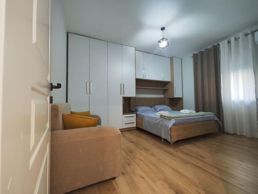 Starlight Downtown Apartment Τίρανα Εξωτερικό φωτογραφία